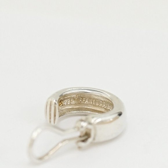 LIKE NEW, RARE!!  Tiffany & Co Silver Onyx Fascination Clip On Earrings - Picture 3 of 4